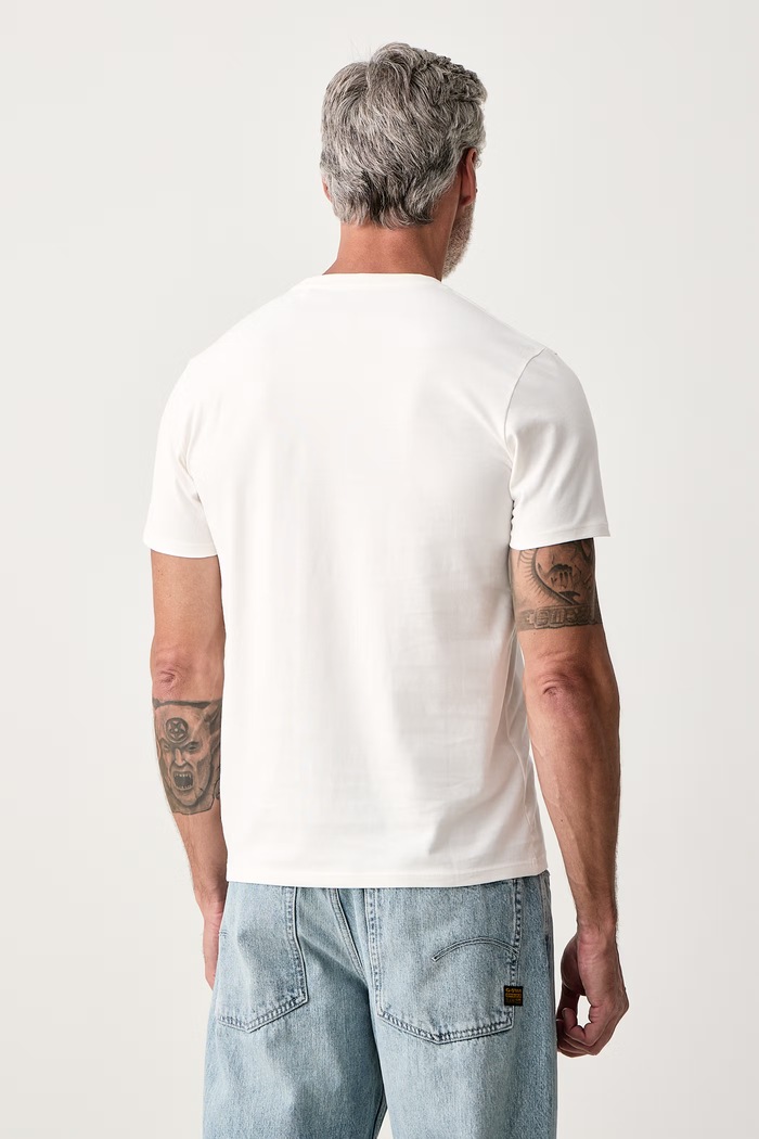 Ρούχα Guess T-shirt ανδρικό βαμβακερό M6BI70.K6669 μπεζ