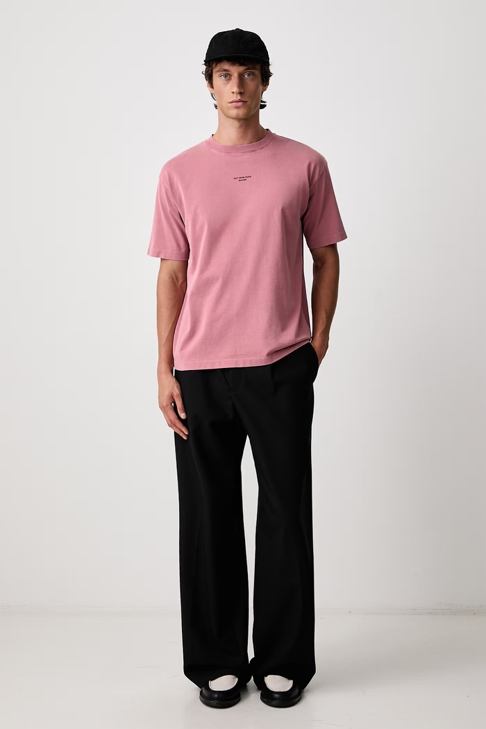 Drôle de Monsieur T-shirt oversize męski bawełniany Classic Slogan M.TS202.CO248 różowy AW26