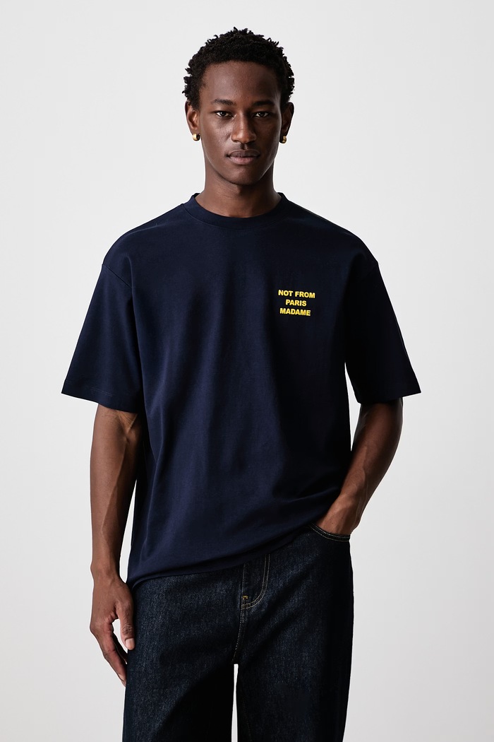 Odzież Drôle de Monsieur T-shirt męski bawełniany Bold Slogan M.TS203.CO002 granatowy
