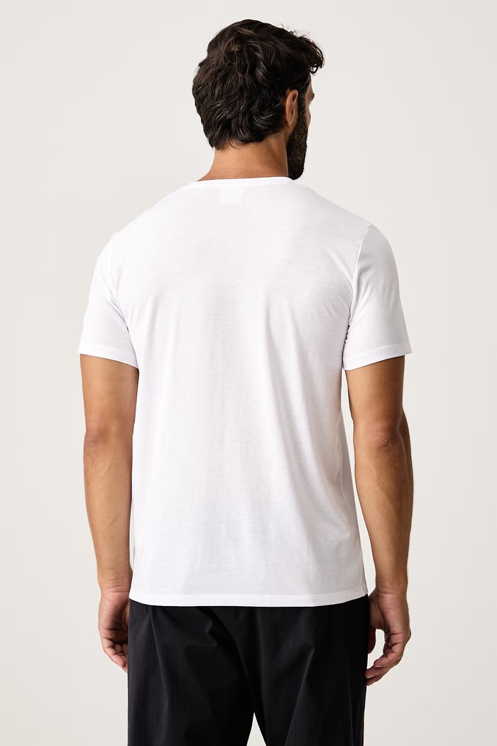 Odzież Peak Performance T-shirt męski Explore G79744400 biały
