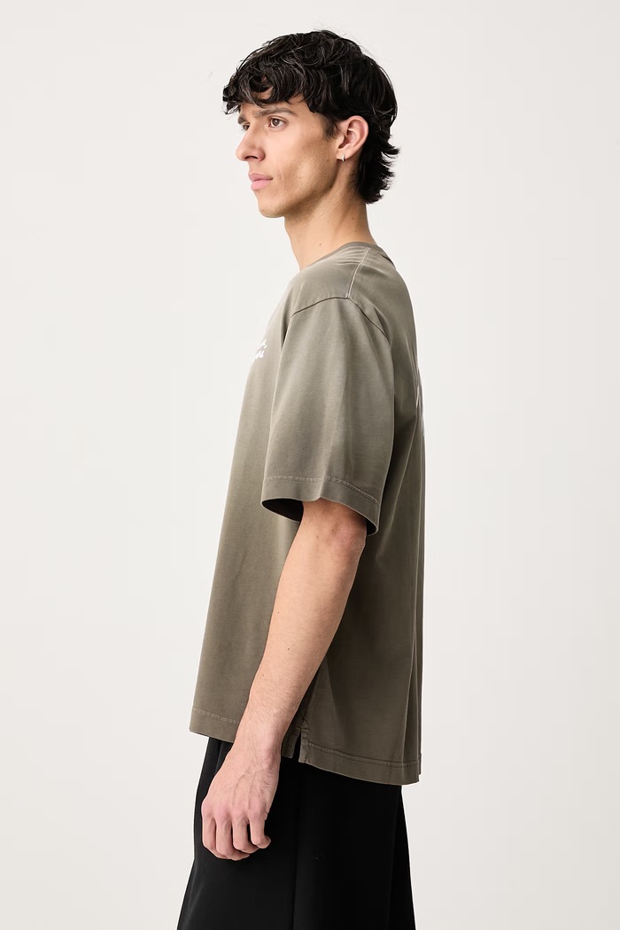 Handwriting T-shirt bawełniany męski Maison Kitsuné MRMJT23KJBIT8 zielony