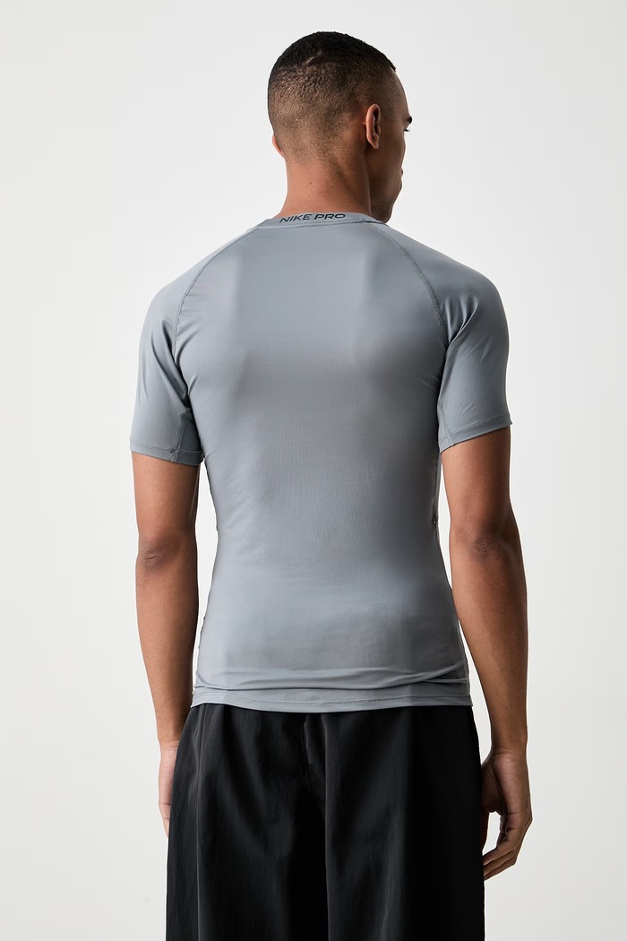 Odzież Nike T-shirt treningowy męski Pro FB7932.084 szary