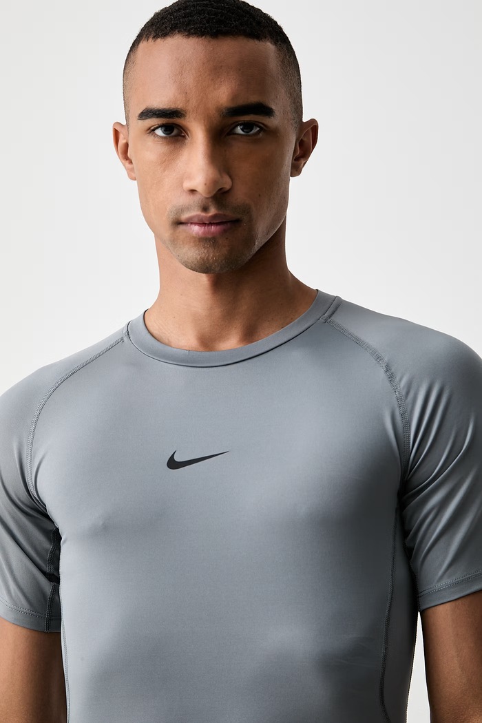 Nike T-shirt treningowy męski Pro FB7932.084 szary