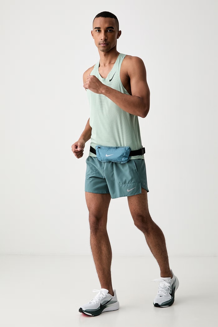 Nike top sportowy męski AeroSwift FN4231.006 zielony AW26