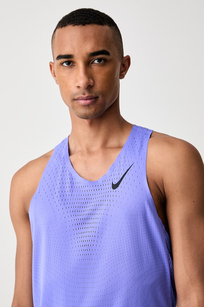 Nike top treningowy męski AeroSwift fioletowy FN4231.570