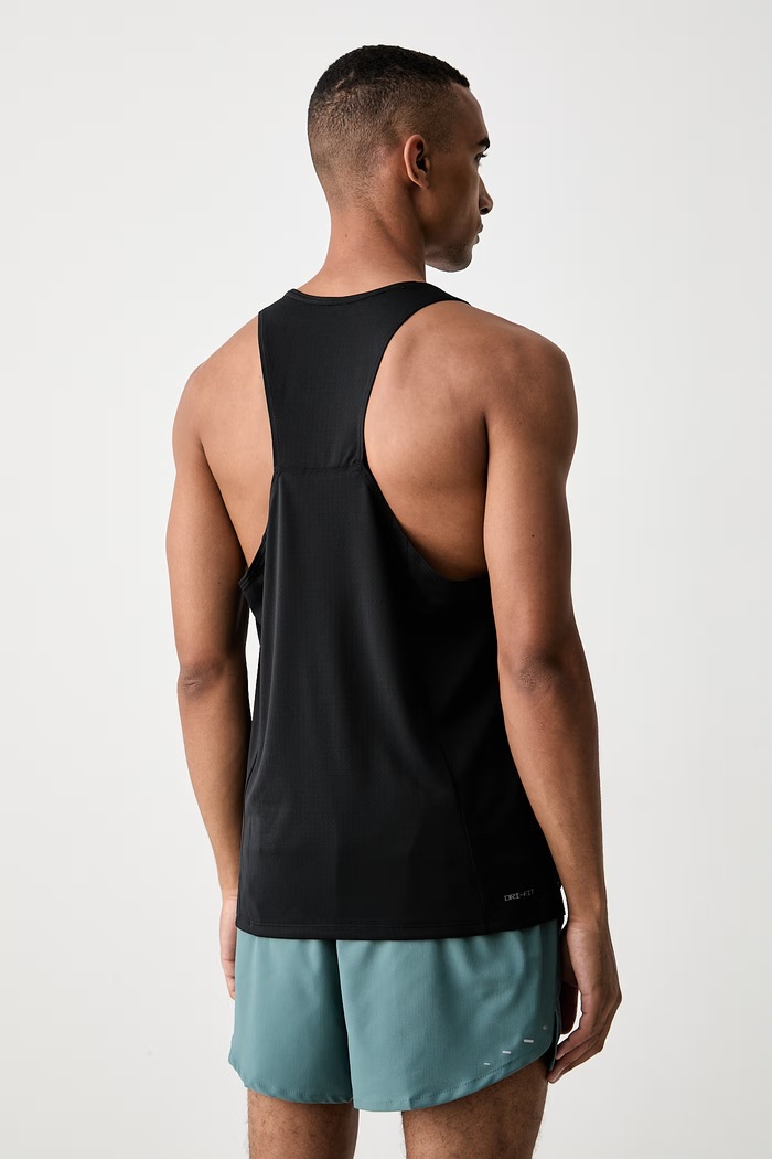 Odzież Nike top sportowy męski Fast FN4229.010 czarny