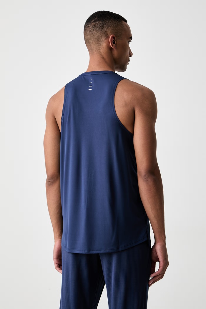 Odzież Nike top sportowy Stride HV5210.410 granatowy