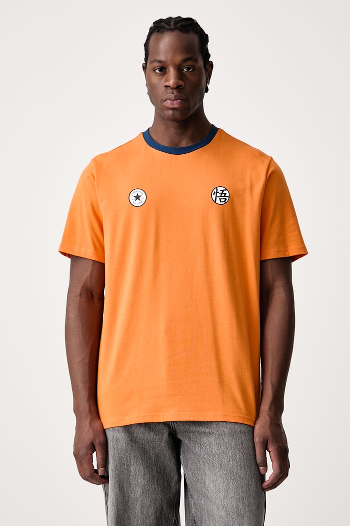 Odzież Converse T-shirt męski bawełniany x Dragon Ball Z CVM6T639 pomarańczowy
