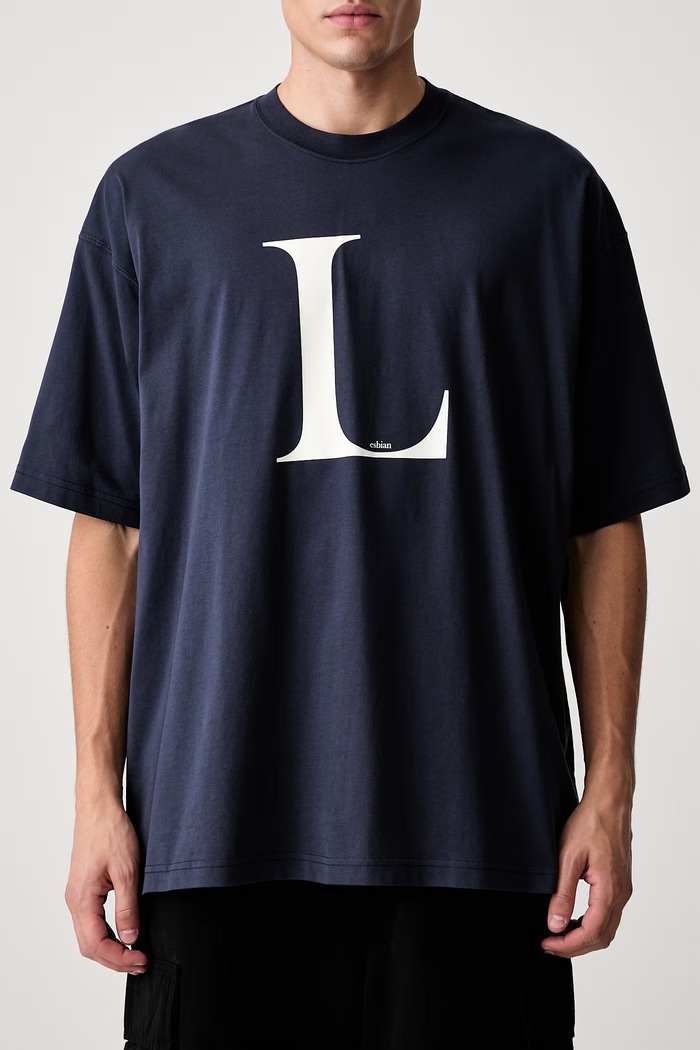 Vetements L-esbian T-shirt męski bawełniany MH27TR182N granatowy