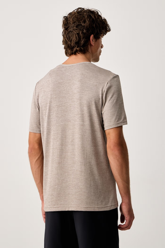 Odzież Under Armour T-shirt treningowy męski Vanish 6010591.203 beżowy