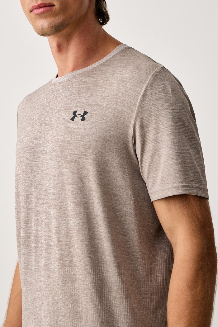 T-shirt treningowy męski Vanish Under Armour 6010591.203 beżowy