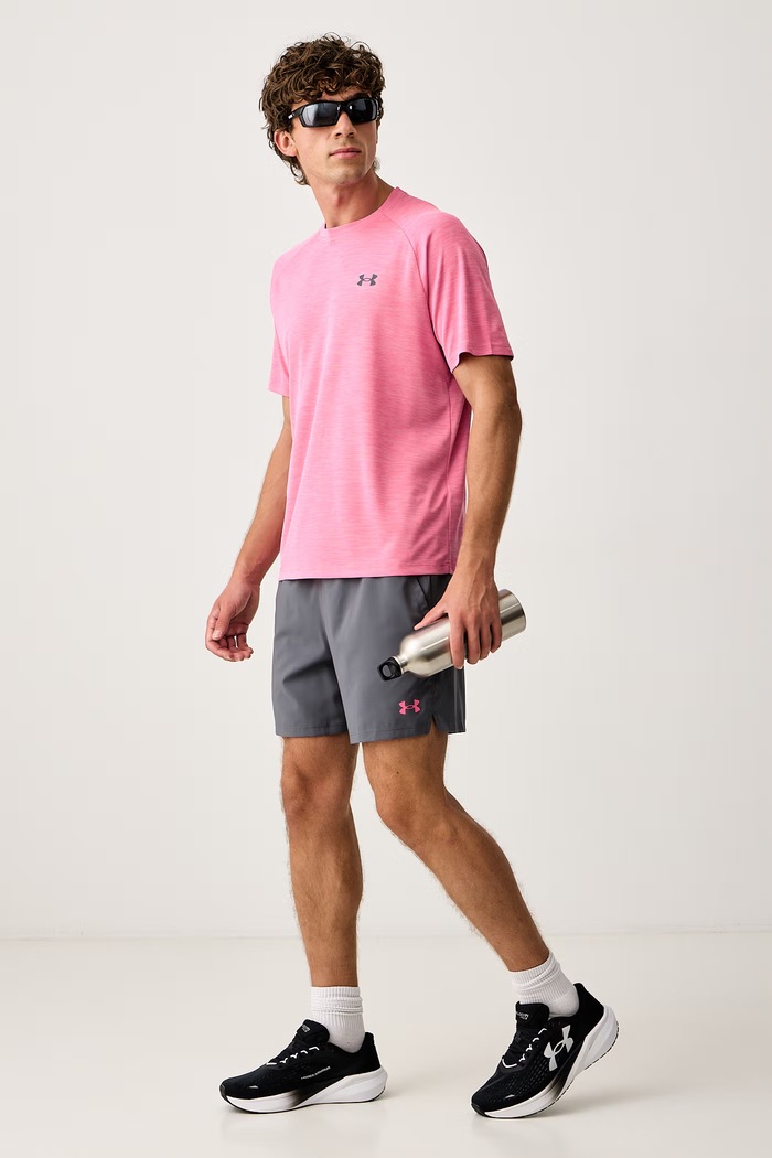 Under Armour T-shirt sportowy męski Tech Textured 1382796.637 różowy AW26