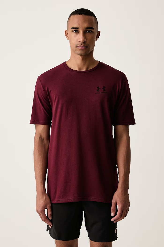 Under Armour T-shirt męski z bawełną SPORTSTYLE LEFT CHEST bordowy 1326799.626
