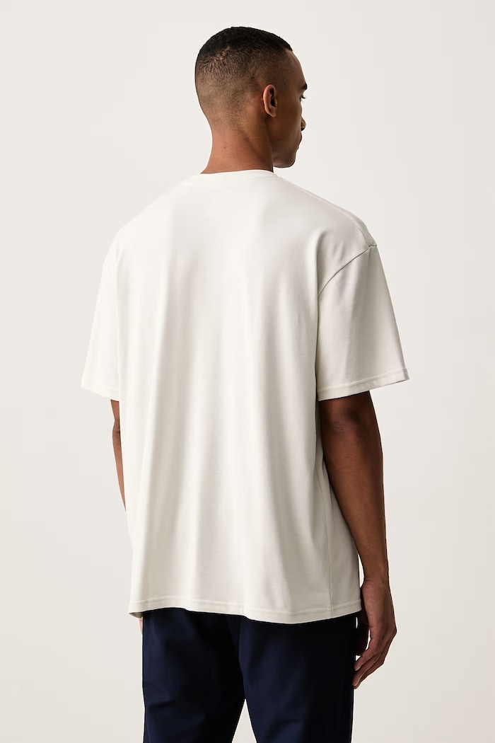Ρούχα Under Armour t-shirt ανδρικό με βαμβάκι 6013618 μπεζ