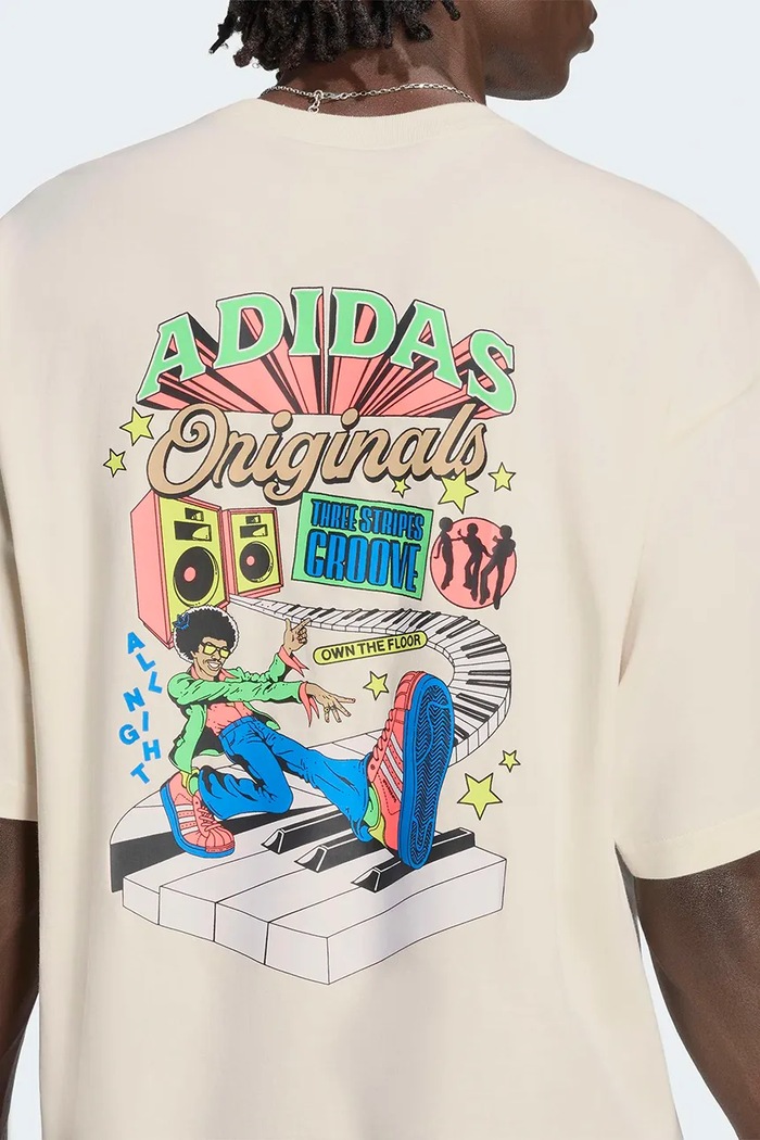 T-shirt męski bawełniany 70s GFX adidas Originals beżowy LI2482