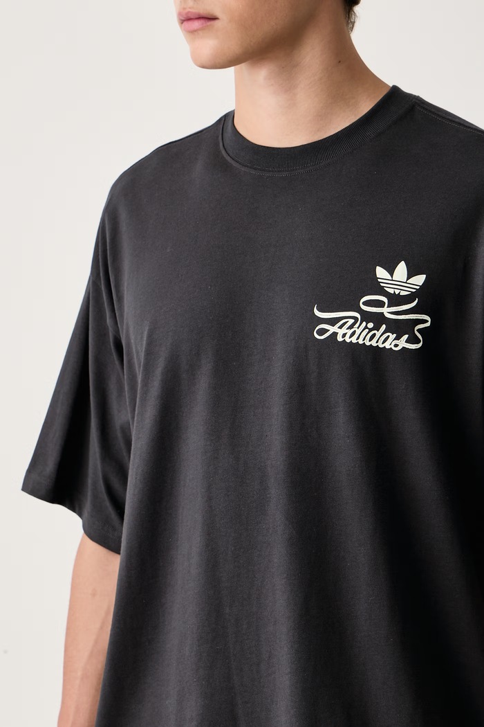 T-shirt męski bawełniany Record GFX adidas Originals LI2485 czarny