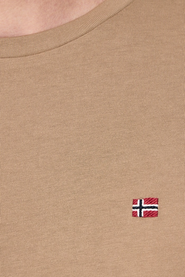 T-shirt basic męski bawełniany Salis Napapijri brązowy NP0A4H8DN7C1