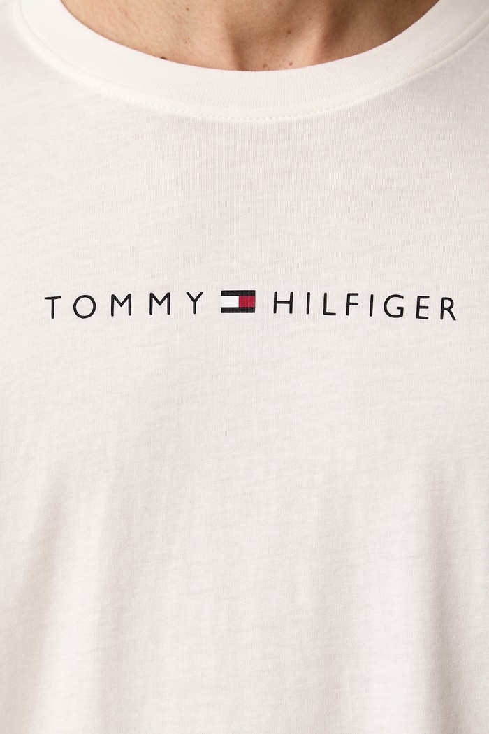 Tommy Hilfiger tričko pánské bavlněné UM0UM03685 béžová