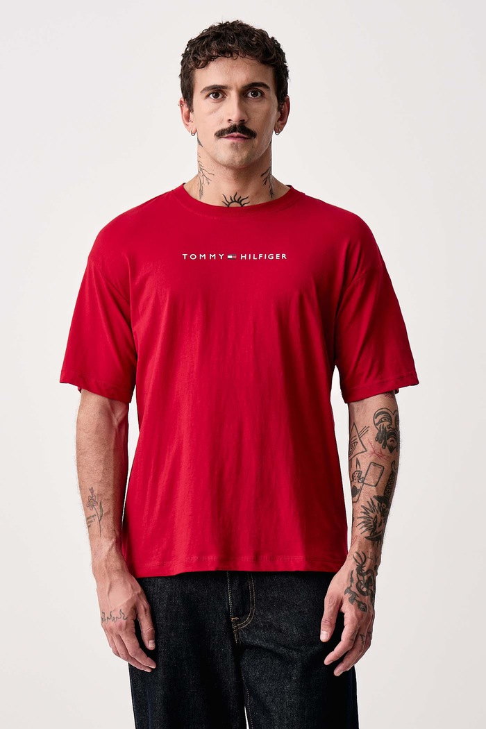 Tommy Hilfiger T-shirt męski bawełniany czerwony UM0UM03685