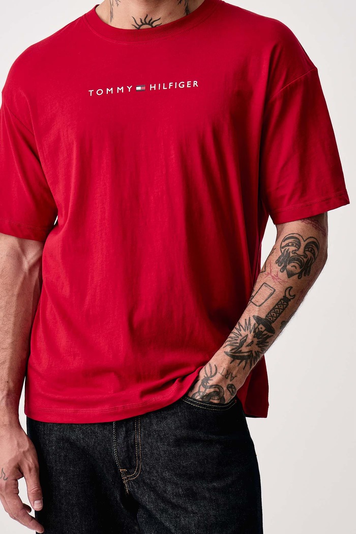 T-shirt męski bawełniany Tommy Hilfiger UM0UM03685 czerwony