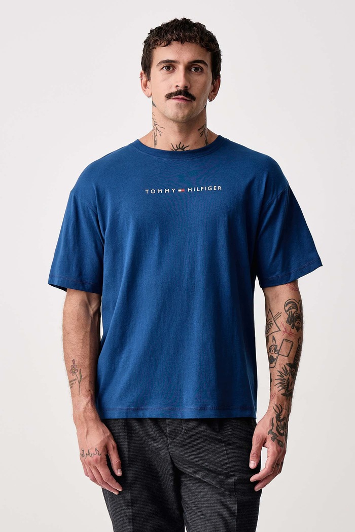 Tommy Hilfiger T-shirt męski bawełniany niebieski UM0UM03685