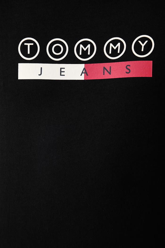 Tommy Jeans kratka majica moška bombažna DM0DM23715 črna