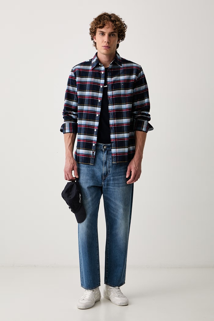 Tommy Jeans tričko pánské bavlněné DM0DM23598 námořnická modř AW26