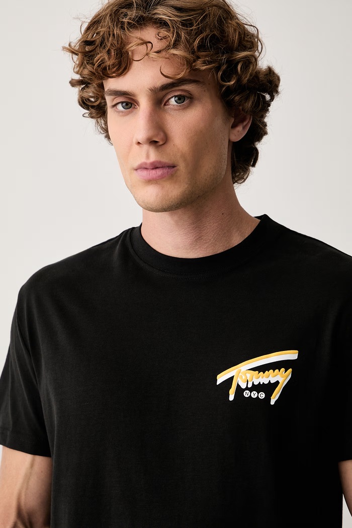 Tommy Jeans majica muška pamučna crna DM0DM23542