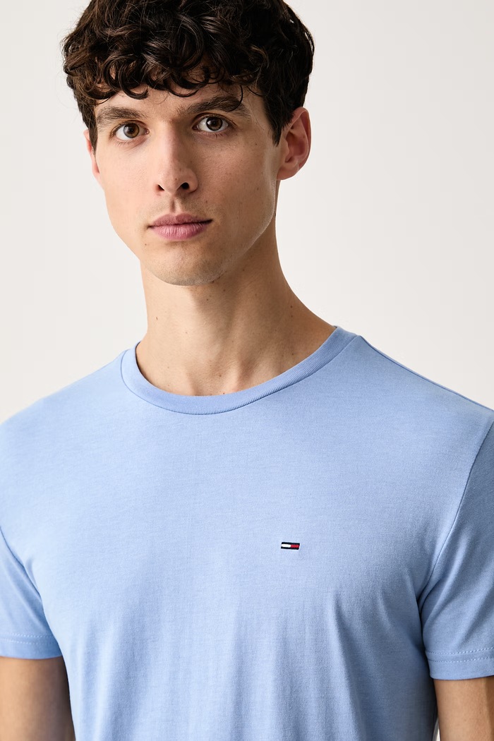 Tommy Jeans tričko pánske s bavlnou modrá DM0DM20363.