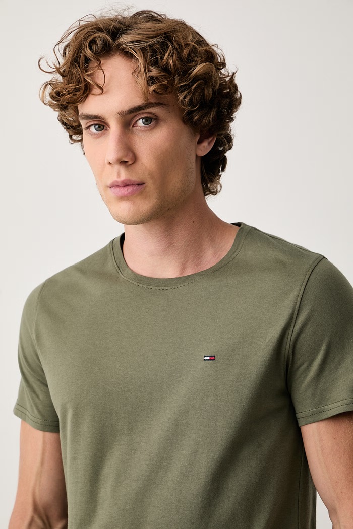 Tommy Jeans tričko pánské bavlněné zelená DM0DM04411.
