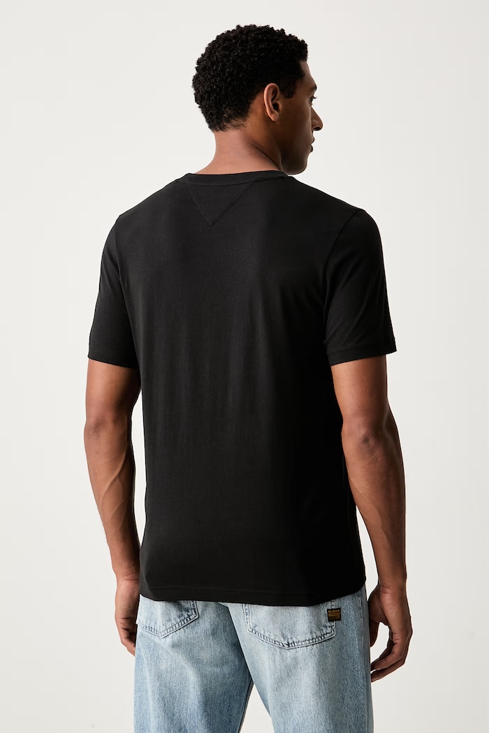 Odzież Tommy Hilfiger T-shirt męski bawełniany MW0MW44882 czarny