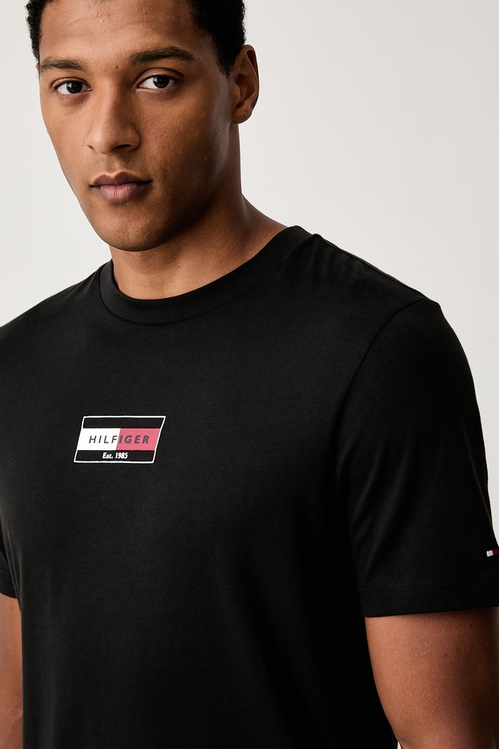 Tommy Hilfiger T-shirt męski bawełniany czarny MW0MW44882