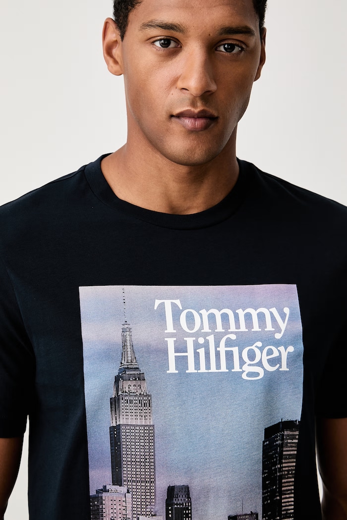 Tommy Hilfiger t-shirt da uomo in cotone blu navy MW0MW45188