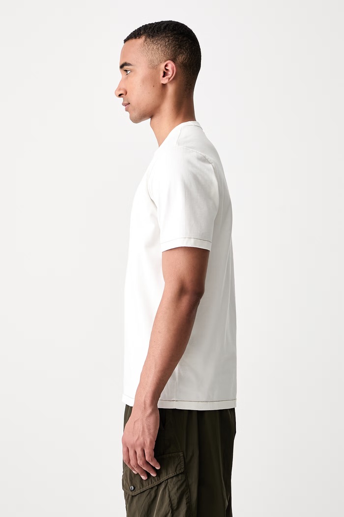 C.P. Company T-shirt bawełniany męski beżowy 21CMTS169A110580W