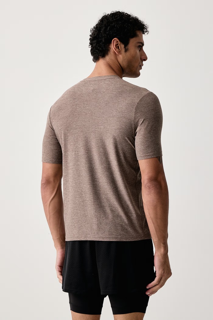 Odzież Skechers T-shirt treningowy męski GODRI ALL DAY TEE TS107 brązowy