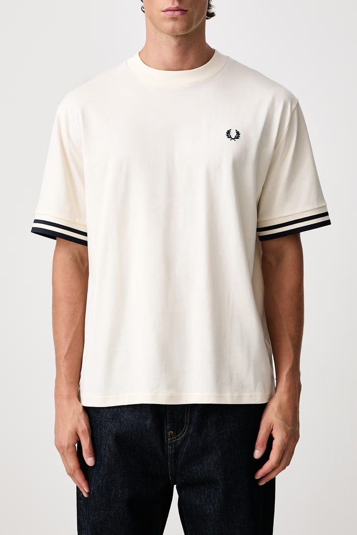 T-shirt męski bawełniany Fred Perry beżowy M3484.560