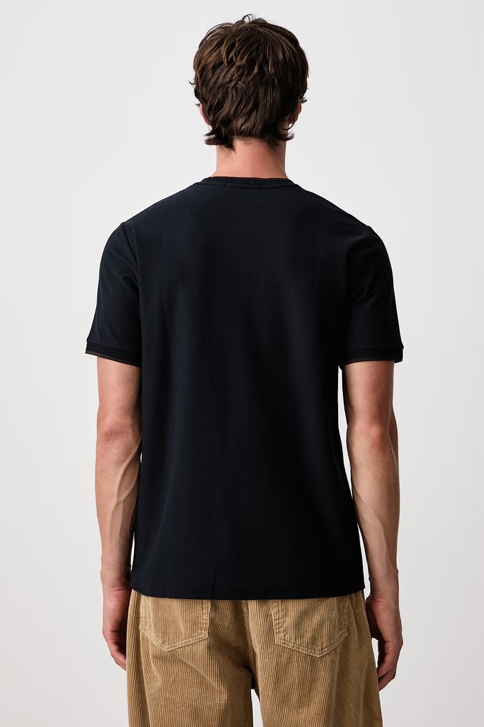 Odzież Fred Perry T-shirt męski bawełniany M2397.797 granatowy