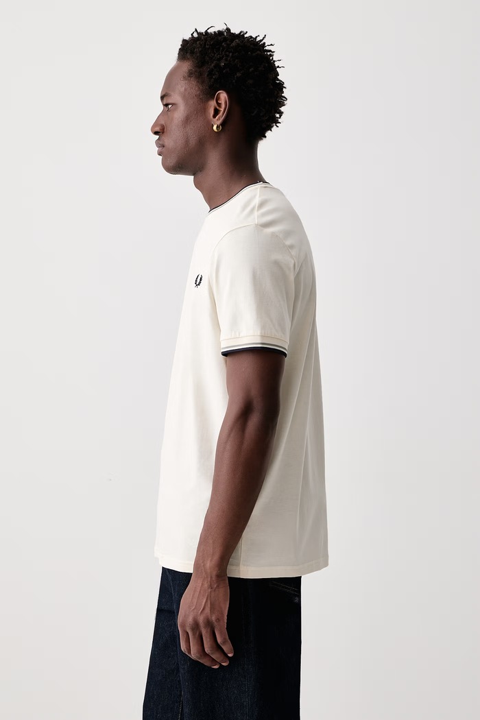 T-shirt męski bawełniany Fred Perry M1588V.68C beżowy