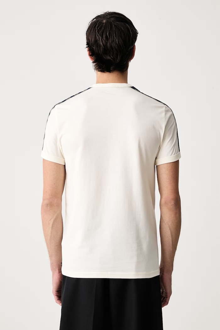 Odzież Fred Perry T-shirt męski bawełniany M4613.30B beżowy