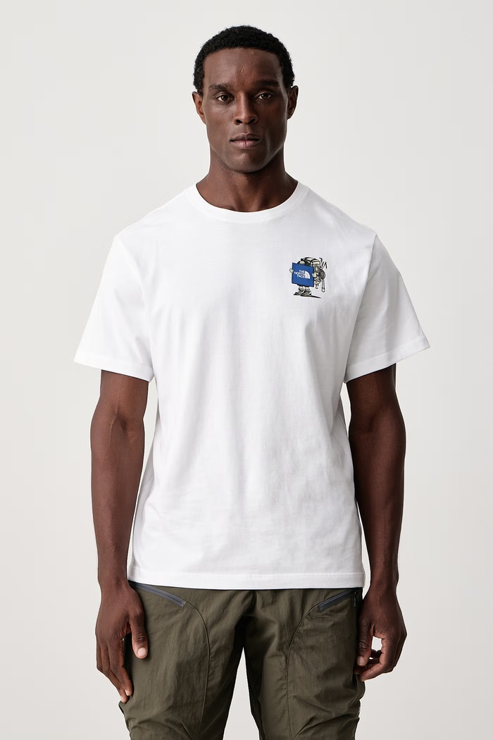 Oblečenie The North Face Tričko pánske bavlnené Gear up Relaxed NF0A8JB4FN41 biela