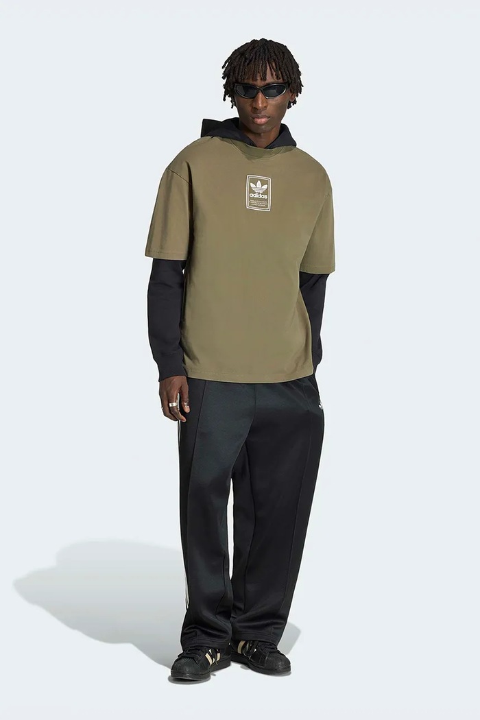 Oblečenie adidas Originals Tričko pánske bavlnené Elevated GFX KW4406 zelená