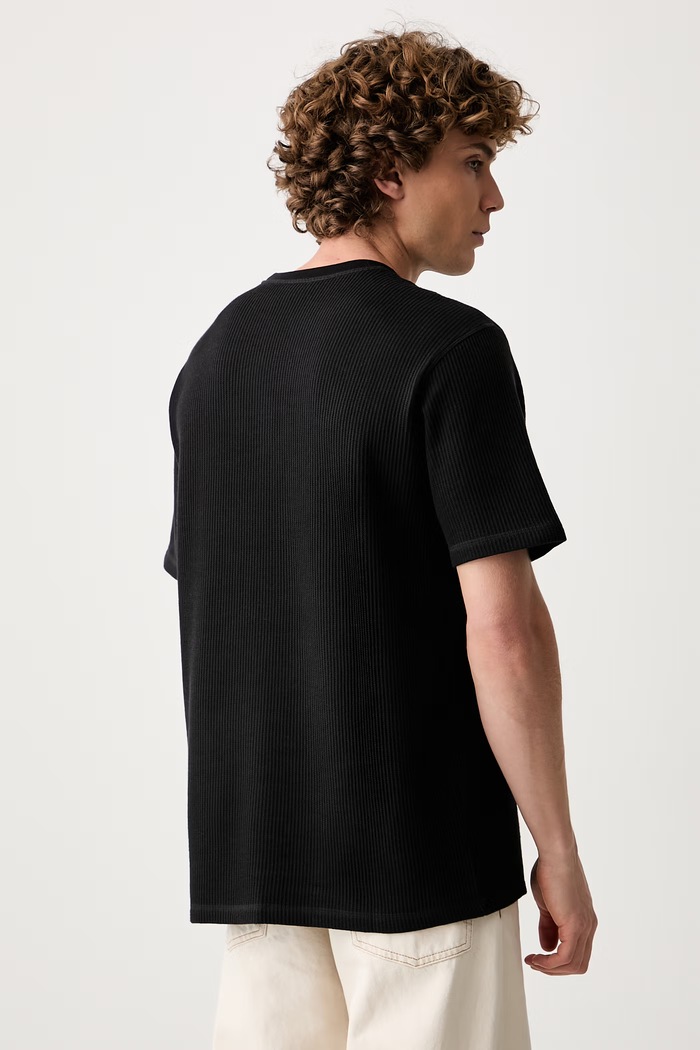 Oblačila adidas Originals kratka majica moška bombažna Trefoil Essentials Waffle KS4180 črna