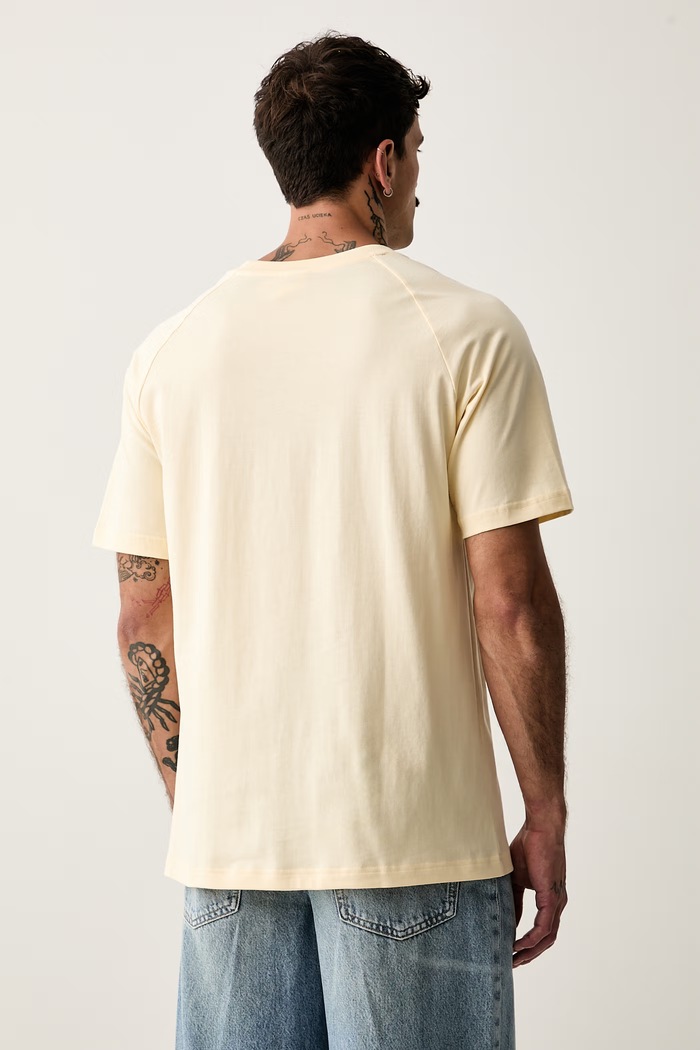 Odzież adidas Originals T-shirt męski bawełniany KR7217 beżowy