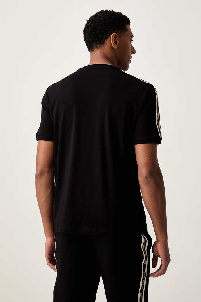 Odzież EA7 Emporio Armani T-shirt męski bawełniany z elastanem AF10373.7M002189 czarny