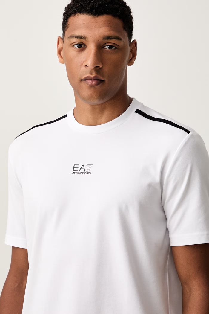 EA7 Emporio Armani T-shirt męski z bawełną biały AF21787.7M002568