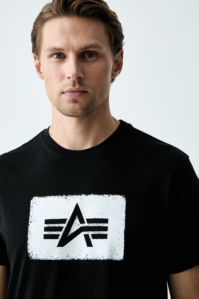 Alpha Industries T-shirt męski bawełniany Washed Out czarny 268512