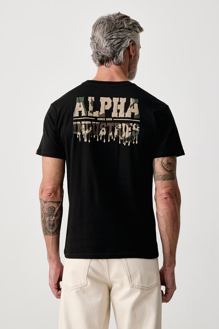 Alpha Industries T-shirt męski bawełniany Dripping Camo Backprint 268516 czarny AW26