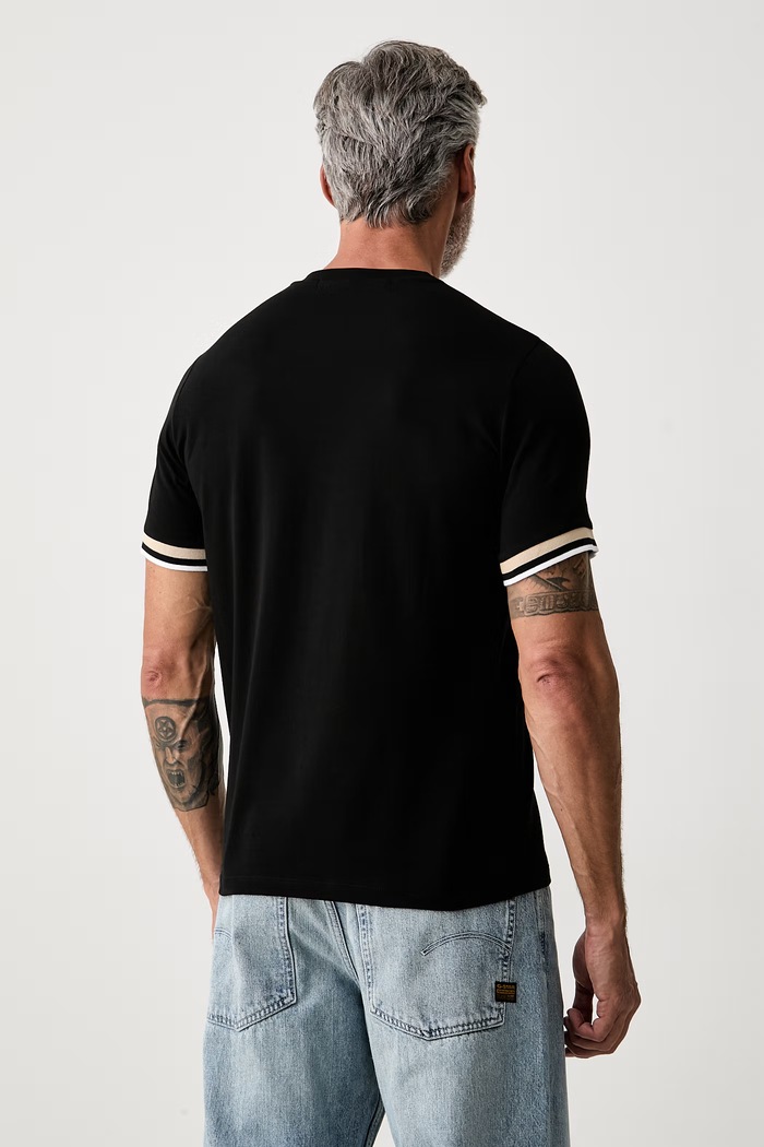 Odzież Karl Lagerfeld T-shirt męski bawełniany z elastanem 563235.755020 czarny