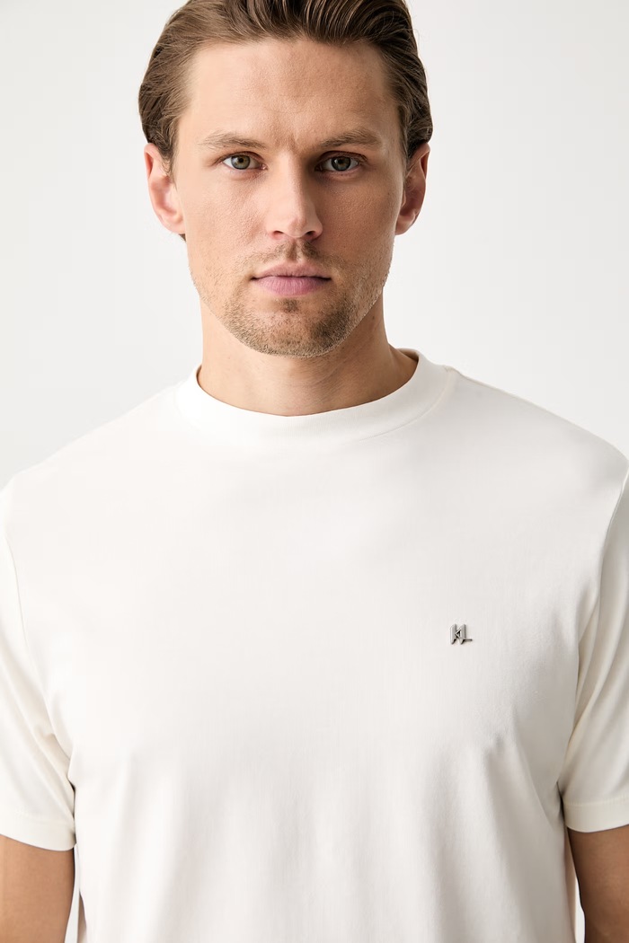 Karl Lagerfeld T-shirt męski bawełniany z elastanem beżowy 563221.755045