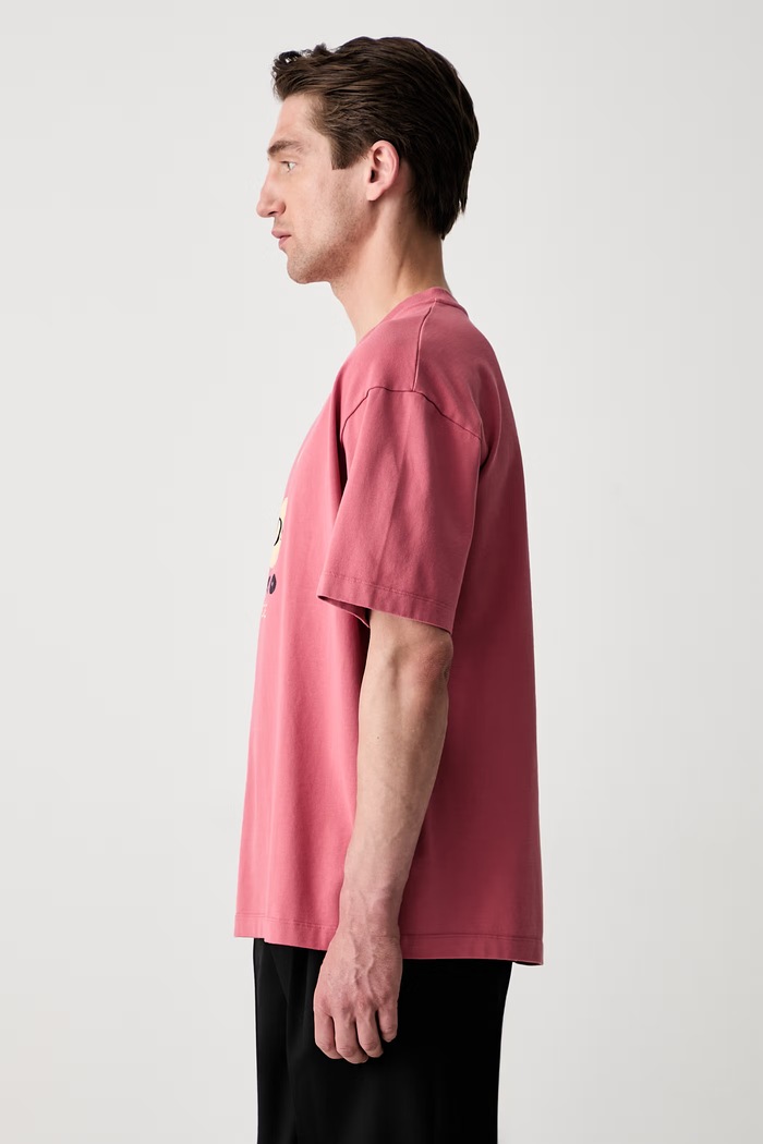 Drôle de Monsieur T-shirt męski bawełniany 1990 L.TS328.CO248 różowy AW26